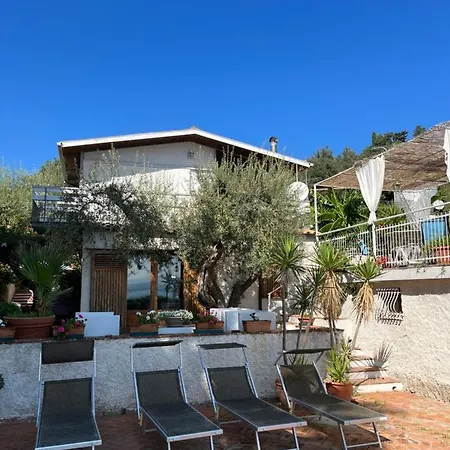 Fergio' Villa *